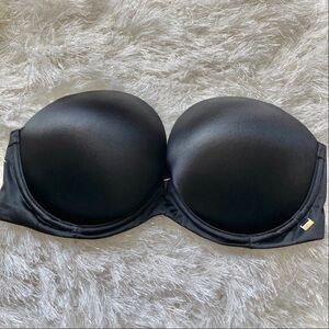 Victoria’s Secret Black Strapless Multiway Push Up Bra 32 DD